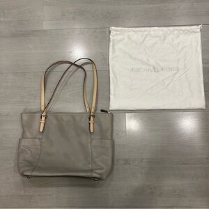 MICHAEL KORS - Gray Beige Leather Shoulder Bag w/ White Dust Bag